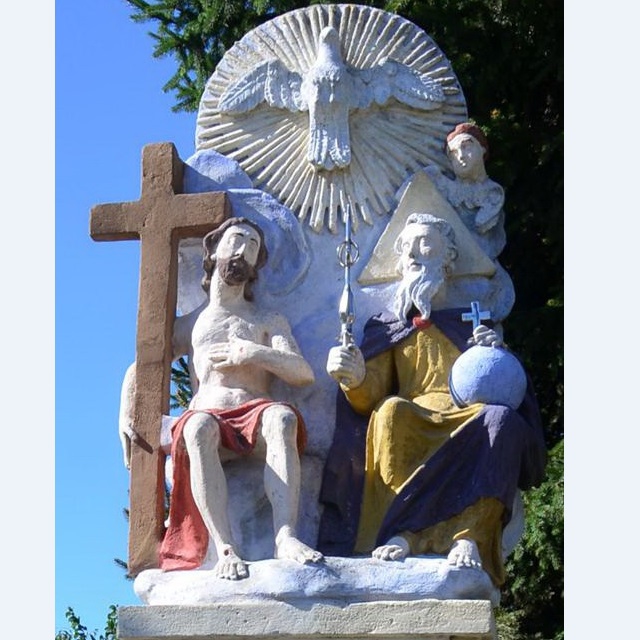 Szenthromsg szobor - Kny